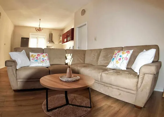 Apartament Emma & Toni *