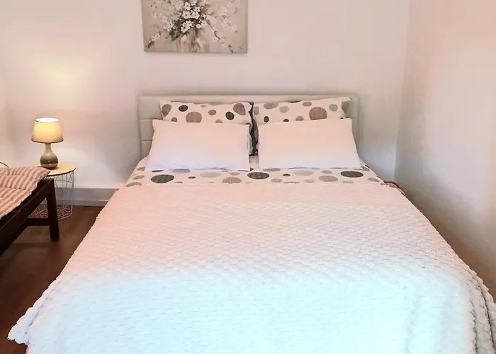 Апартаменты Emma & Toni *