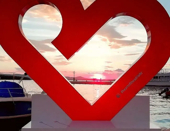 Emma & Toni Апартаменты *