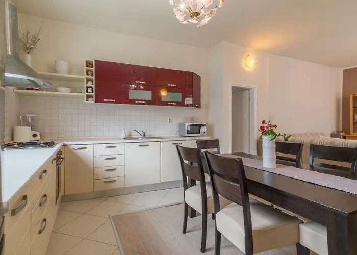 Emma & Toni Апартаменты