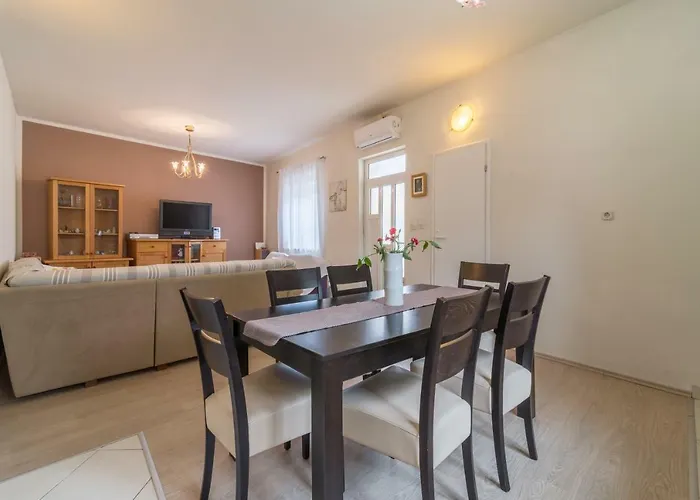 Апартаменты Emma & Toni *