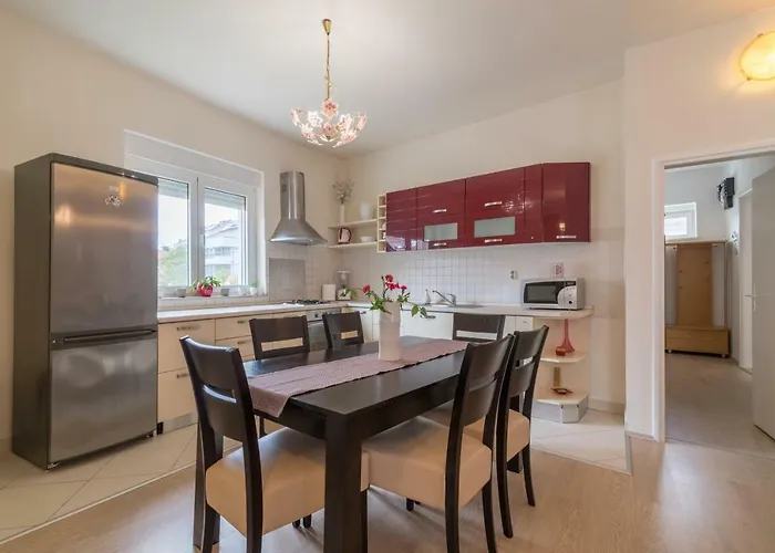 Апартаменты Emma & Toni