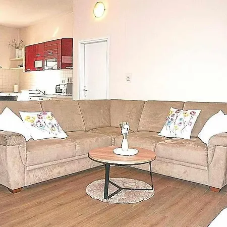 Emma & Toni * 比奥格勒·纳·莫鲁